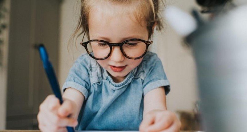 Ventajas de aprender a escribir a mano y en letra cursiva